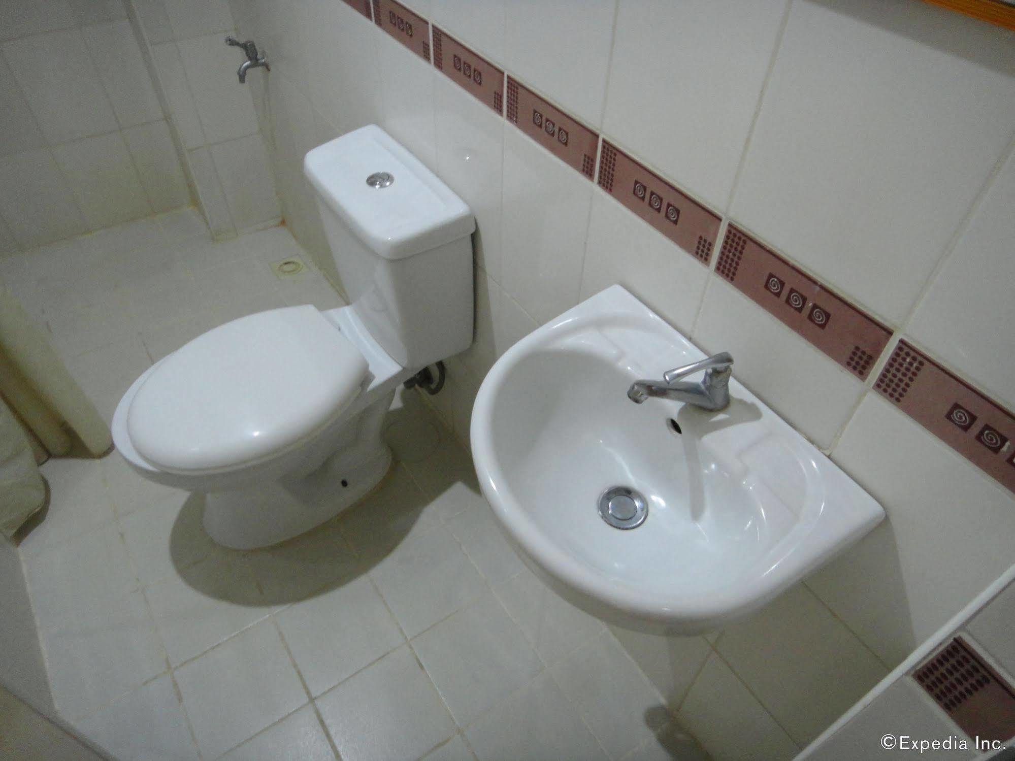 Ascendo Suites Puerto Princesa Luaran gambar